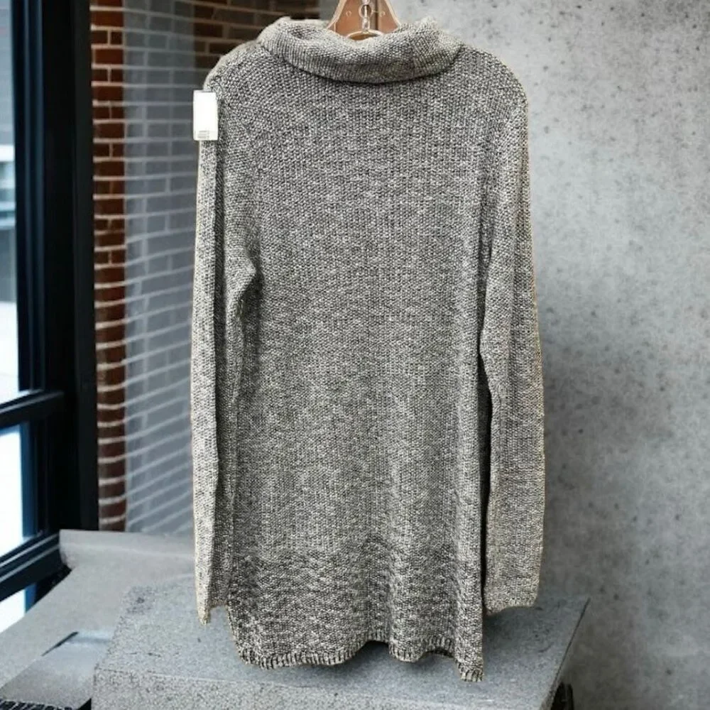 NWT Aventura Belinda L Grey Charcoal Cowl Neck Beautiful Stylish Sweater Tunic